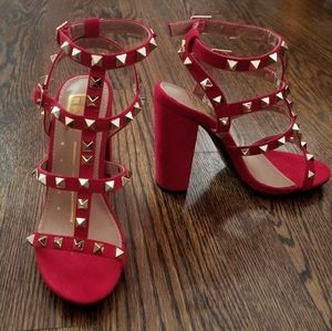 NEW Red rock stud sandals faux suede women size 5.5
